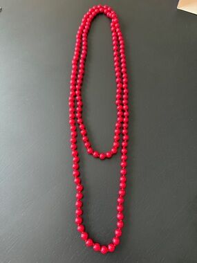 Red Beaded Women's Necklace